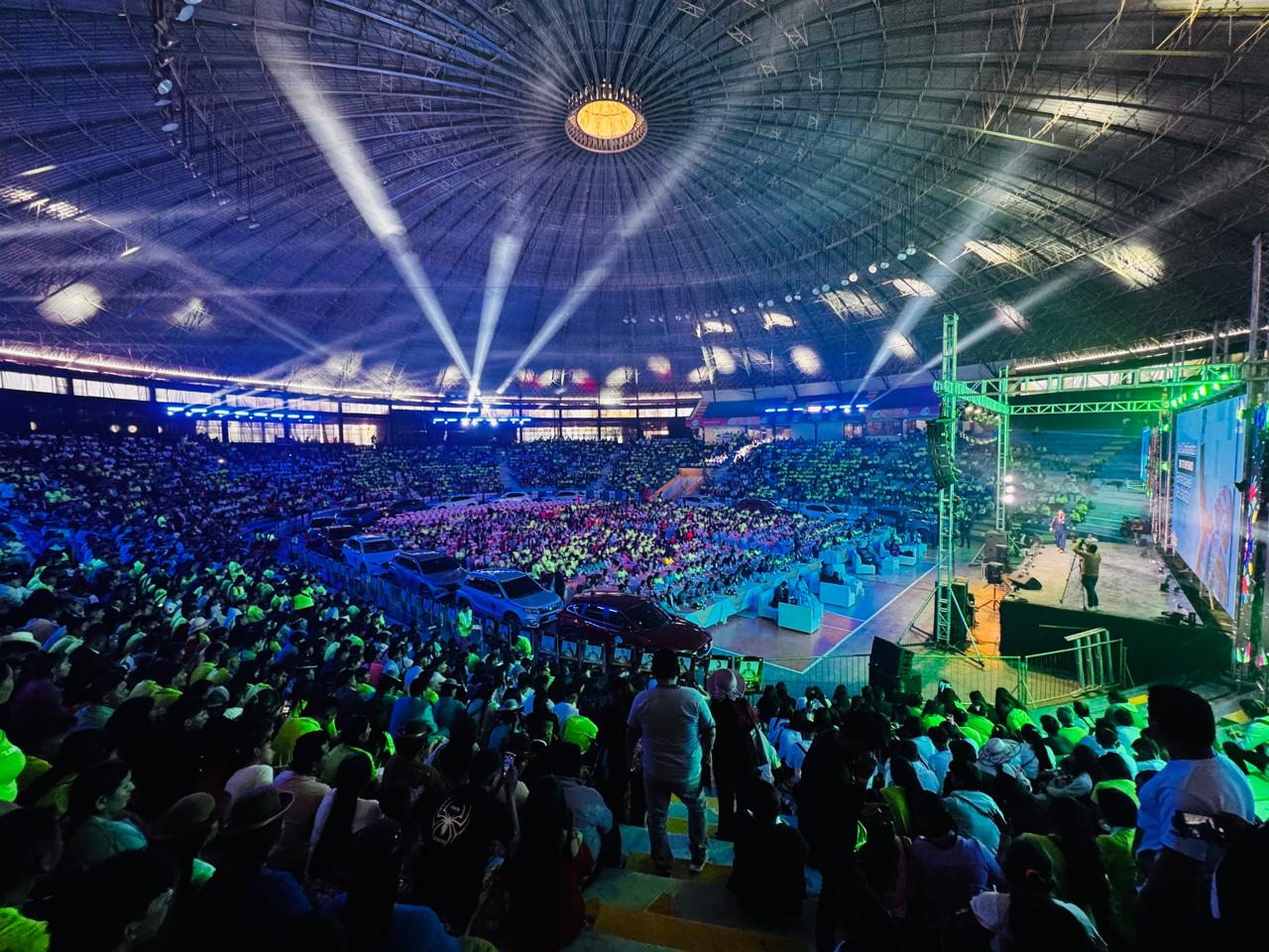 Mas de 10000 Distribuidores un solo Objetivo